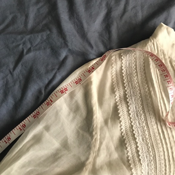 Elie Tahari Cream blouse - Picture 6 of 8